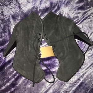 Grey Lace up Heel ankle boots Size 38 Proenza Scho